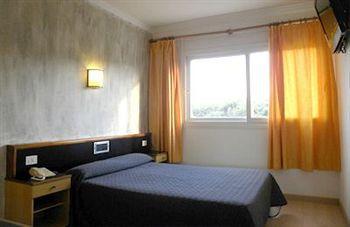 Hotel Vilobi 3*